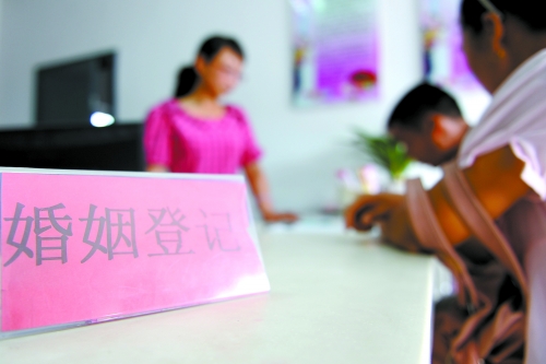 身份證閱讀器時代還辦假證結婚？